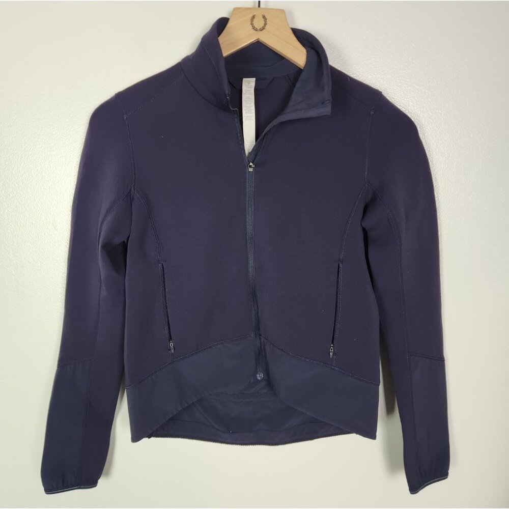 Lululemon Women's Sz. 2 Navy Blue Full Zip Cardio Squad Jacket